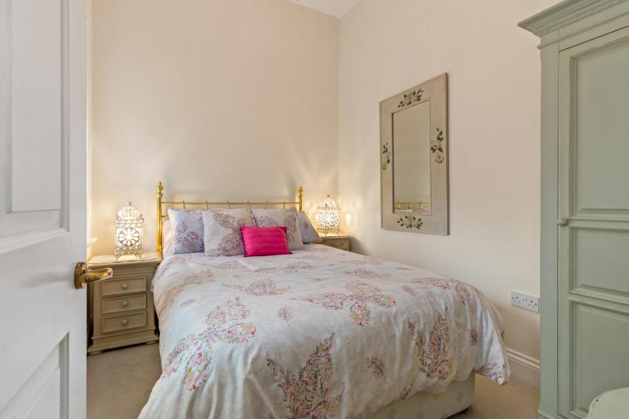 Bryn Y Mor - Tenby Apartment Sea Views المظهر الخارجي الصورة