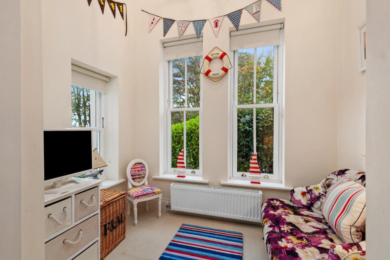 Bryn Y Mor - Tenby Apartment Sea Views المظهر الخارجي الصورة